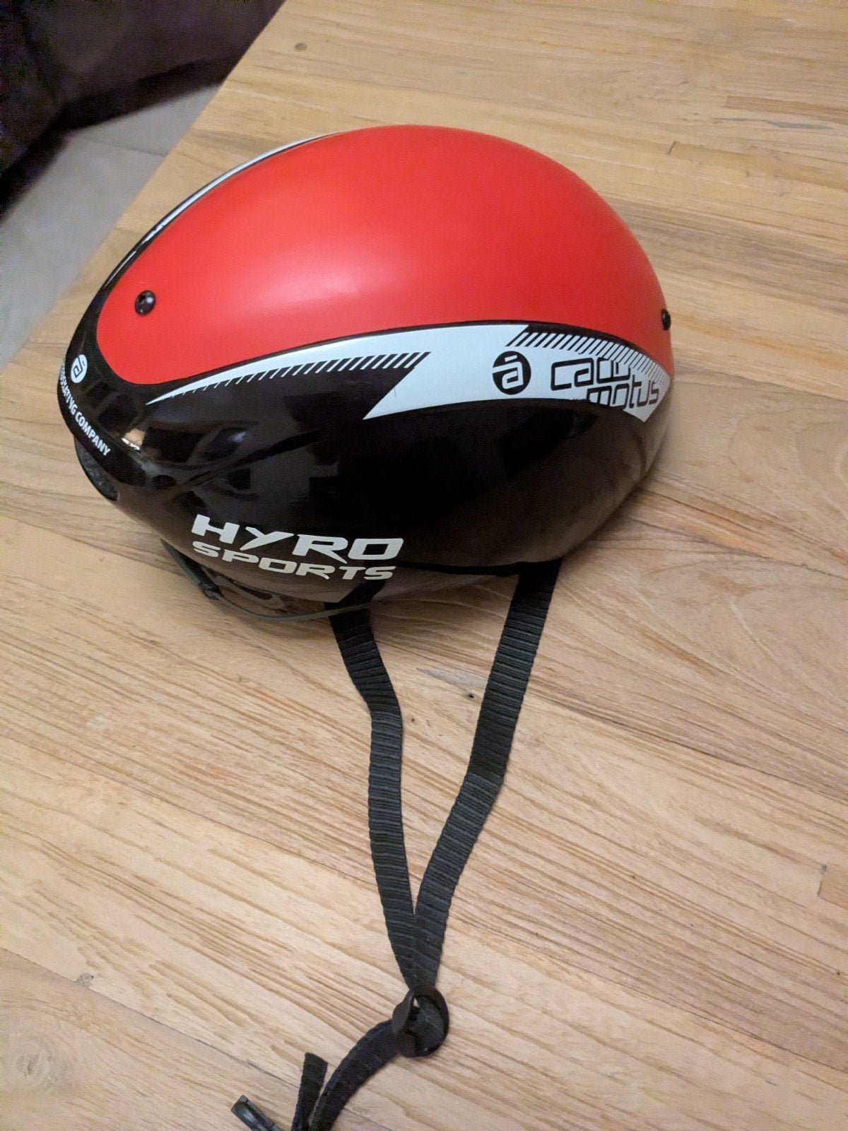 Hyro Sports Fietshelm - Rood/Zwart, S, Gebruikt, Jongen of Meisje, Hyro Sports