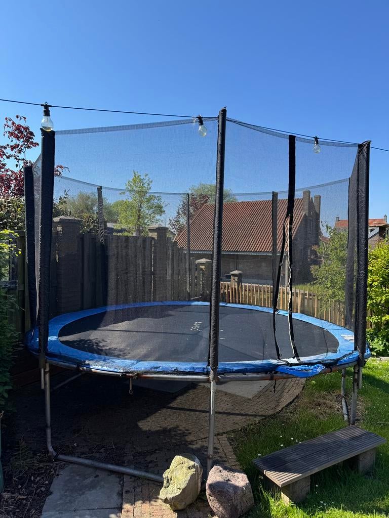 Trampoline, Ophalen, Gebruikt