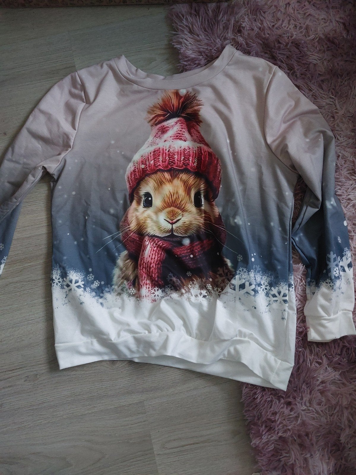 Leuke trui met konijn print - Winter/Kerst thema, Meerkleurig, Ophalen, Maat 38/40 (M), Onbekend