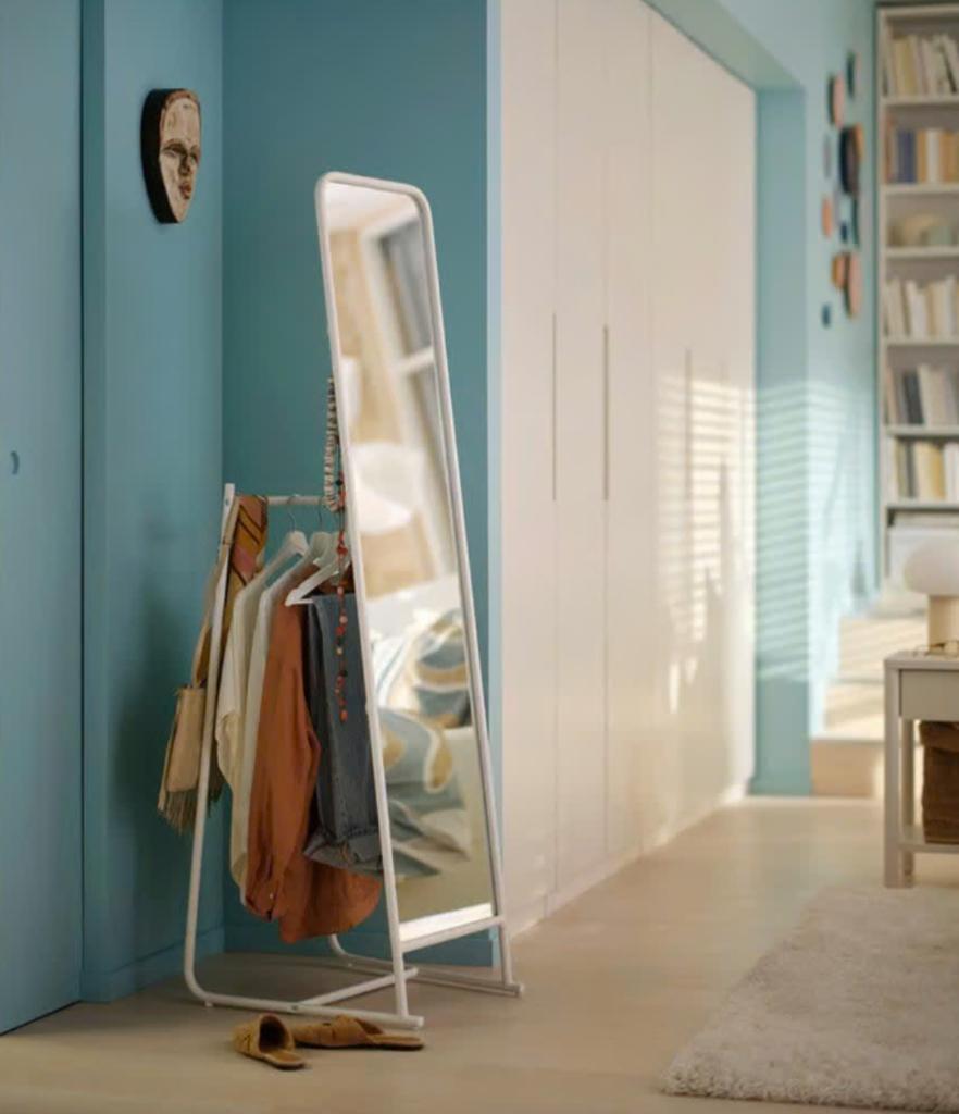 Staande spiegel met hangmogelijkheden, Huis en Inrichting, Woonaccessoires | Spiegels, Ophalen, Minder dan 50 cm, Zo goed als nieuw