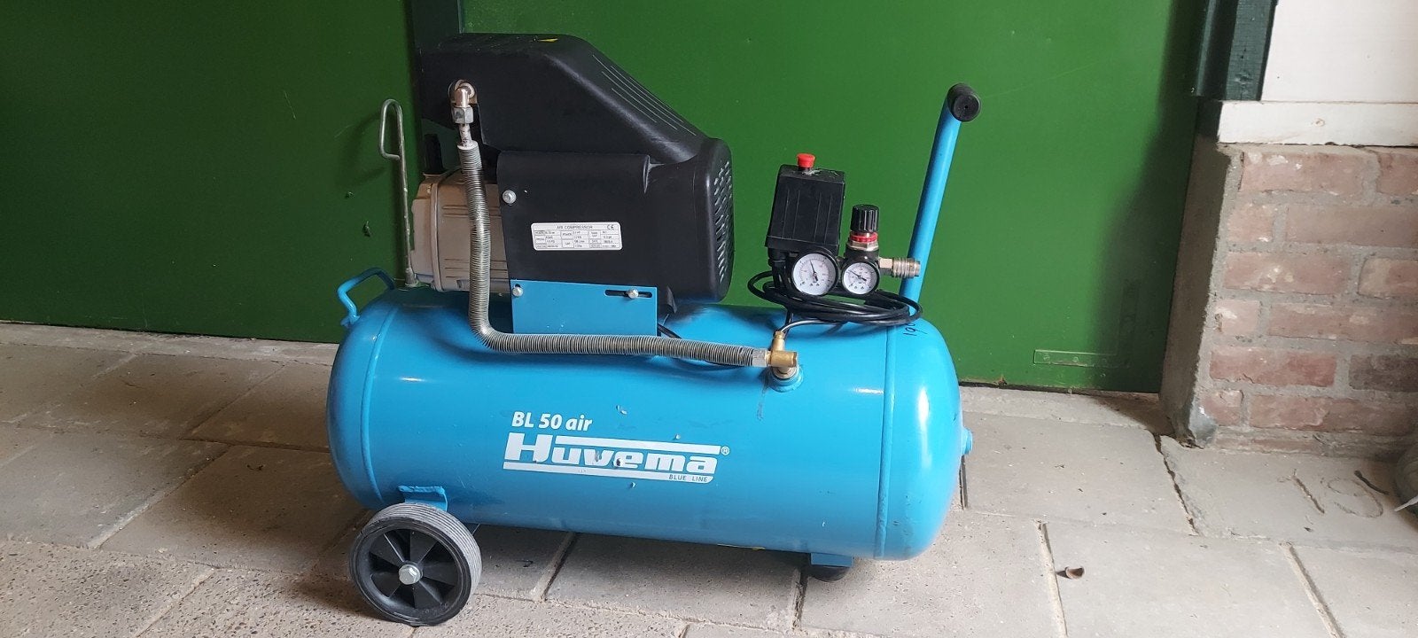 Huvema 50L compressor, Doe-het-zelf en Verbouw, Compressors, 6 tot 10 bar, Nieuw, Ophalen of Verzenden, 25 tot 100 liter