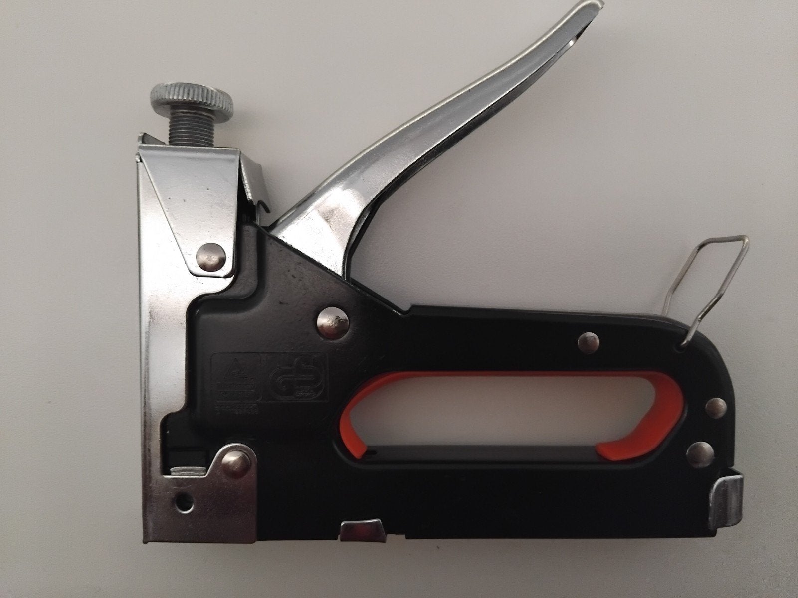 HAND TACKER., Ophalen