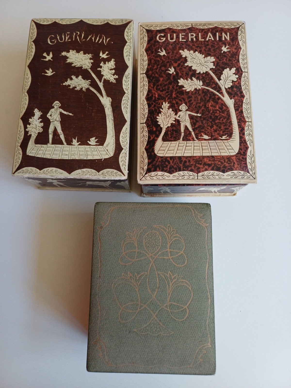 3 parfumdozen Guerlain Parijs (leeg), Ophalen of Verzenden