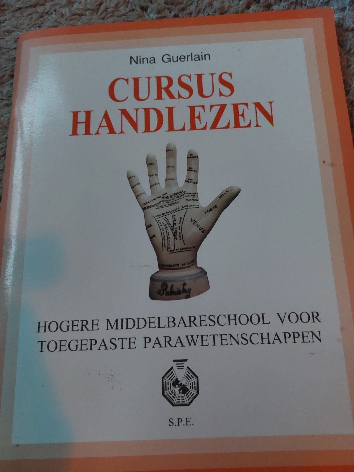 cursus handlezen- Nina Guerlain, Ophalen of Verzenden, Alpha, Gelezen
