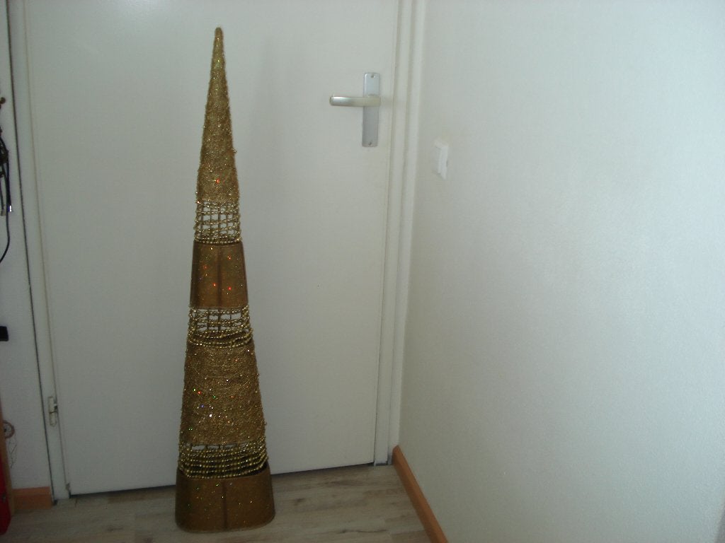 Goud kleurige pilaar voor decoratie, Huis en Inrichting, Woonaccessoires | Zuilen en Pilaren, Ophalen