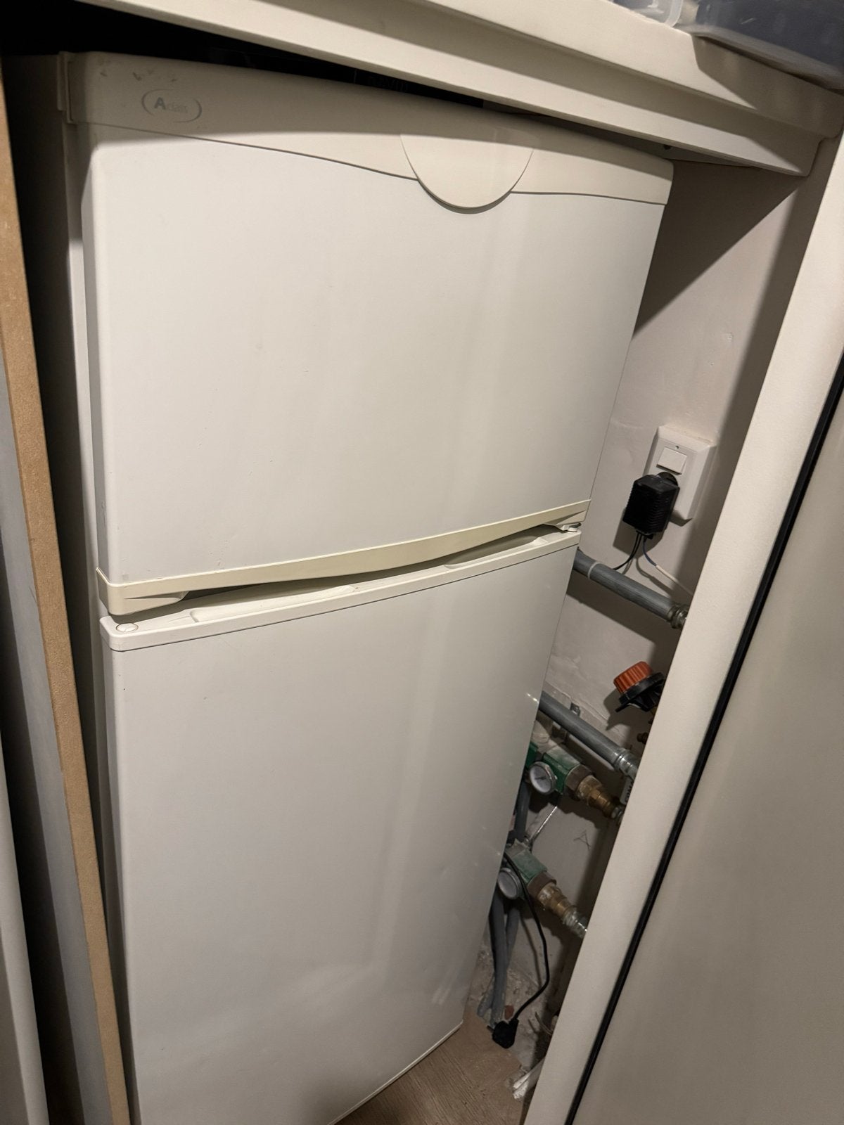 Whirlpool koelkast met vriesvak, Ophalen, Gebruikt, 120 tot 140 cm, 100 tot 150 liter