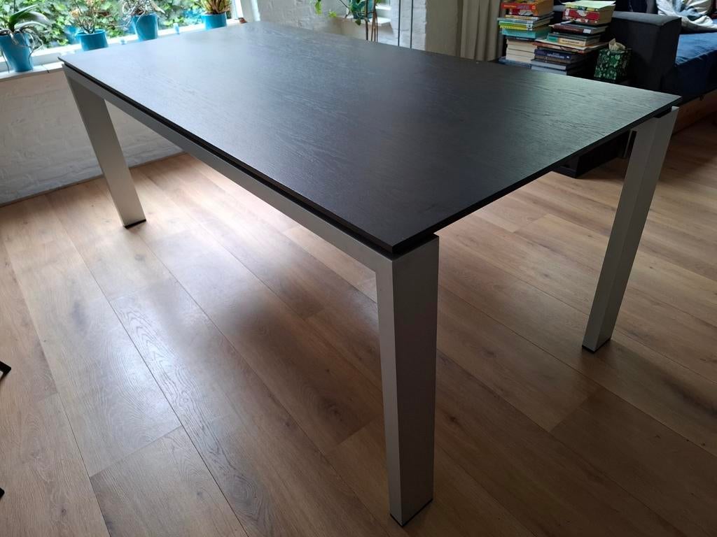 Eettafel Arco Graphic zwart eiken / aluminium frame 190x90cm, Huis en Inrichting, Tafels | Eettafels, Ophalen, Gebruikt, Design Modern