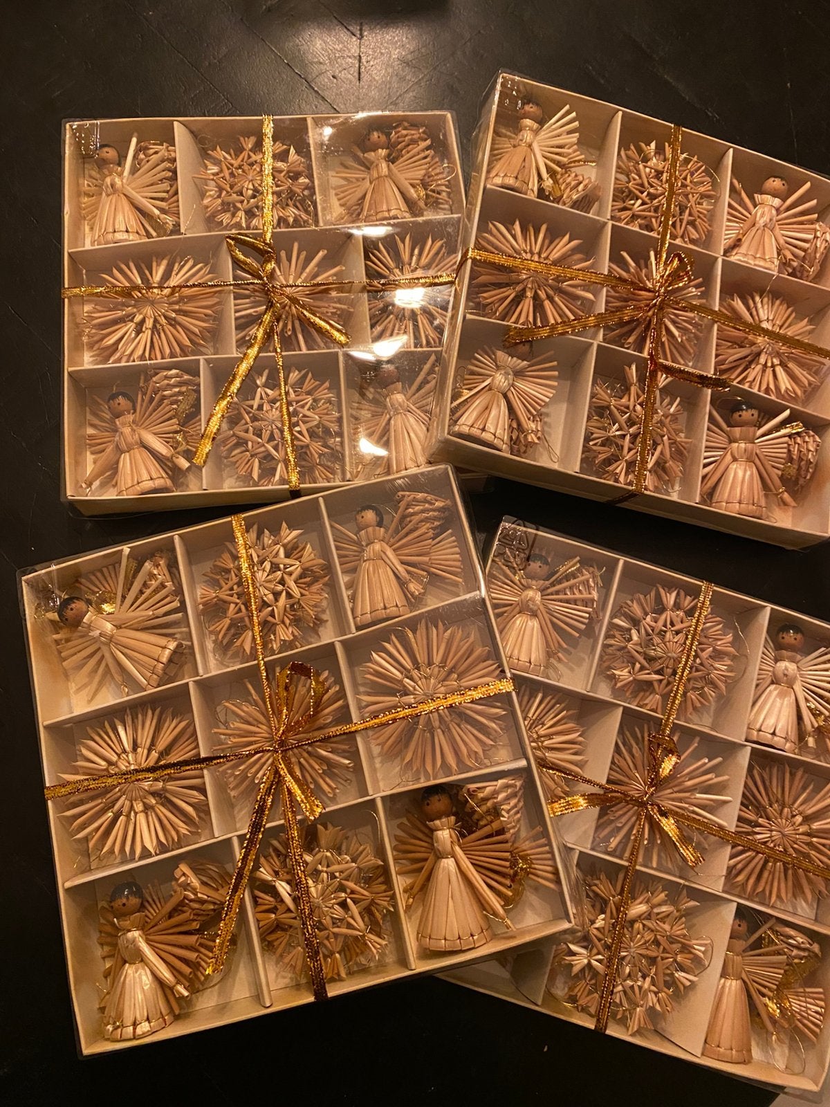 Kerst hangers/kersthangers van stro, 4 doosjes voor €20,00, Ophalen
