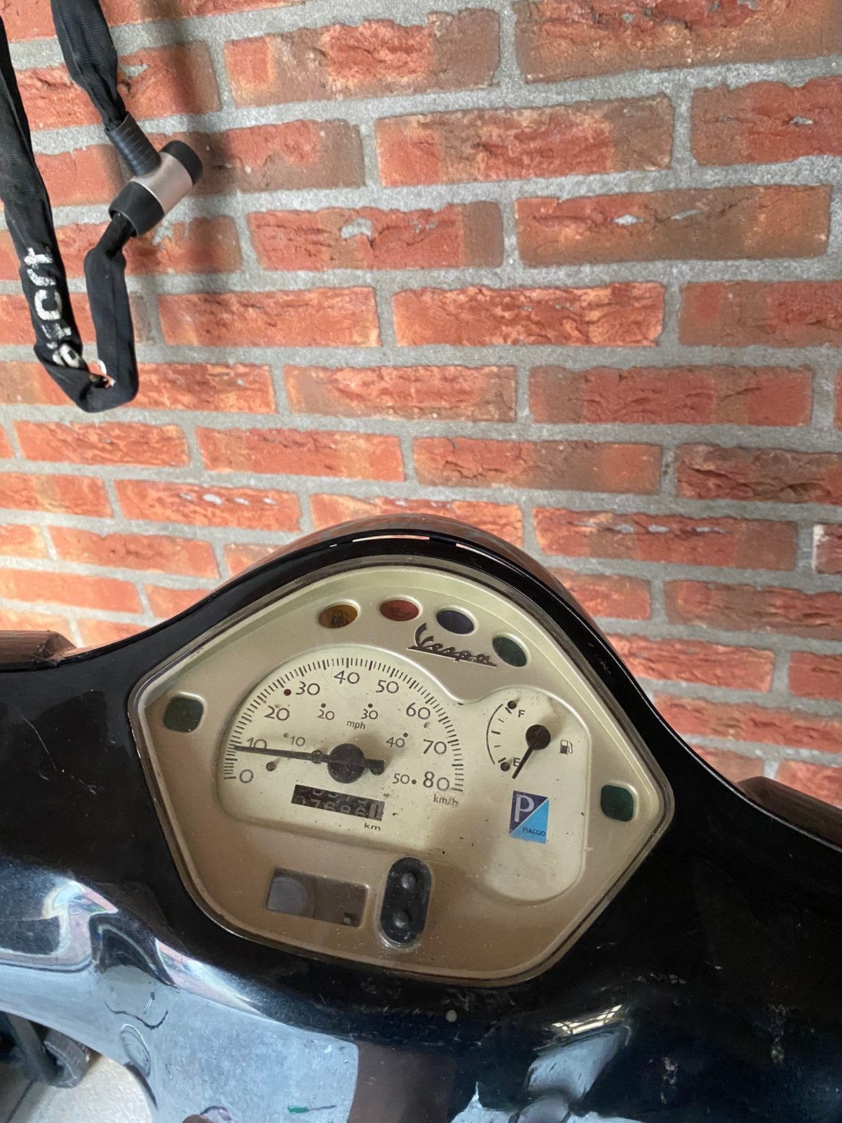 Vespa lx50 teller met stuurkappen, Fietsen en Brommers, Scooters | Piaggio, Ophalen of Verzenden, Zo goed als nieuw, Benzine