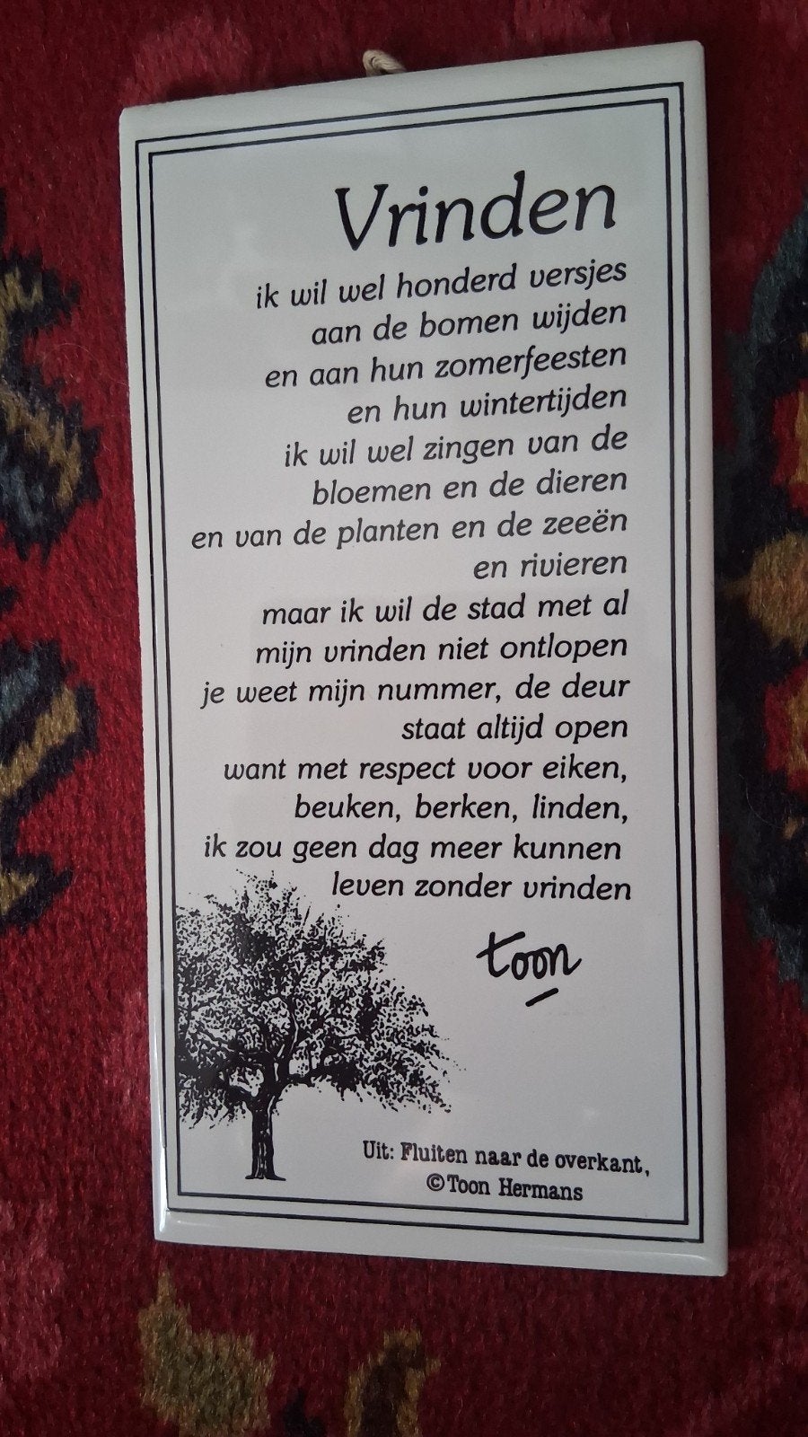 Tegel met gedicht 'Vrienden' van Toon Hermans, Ophalen of Verzenden