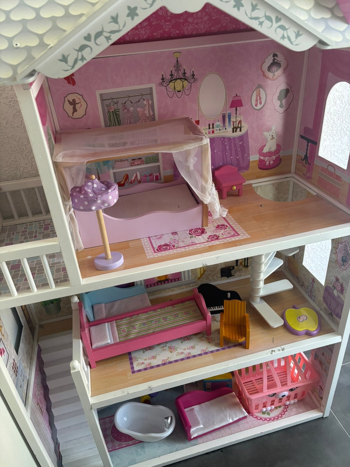 Soeelgoed, Ophalen, Zo goed als nieuw, Poppenhuis