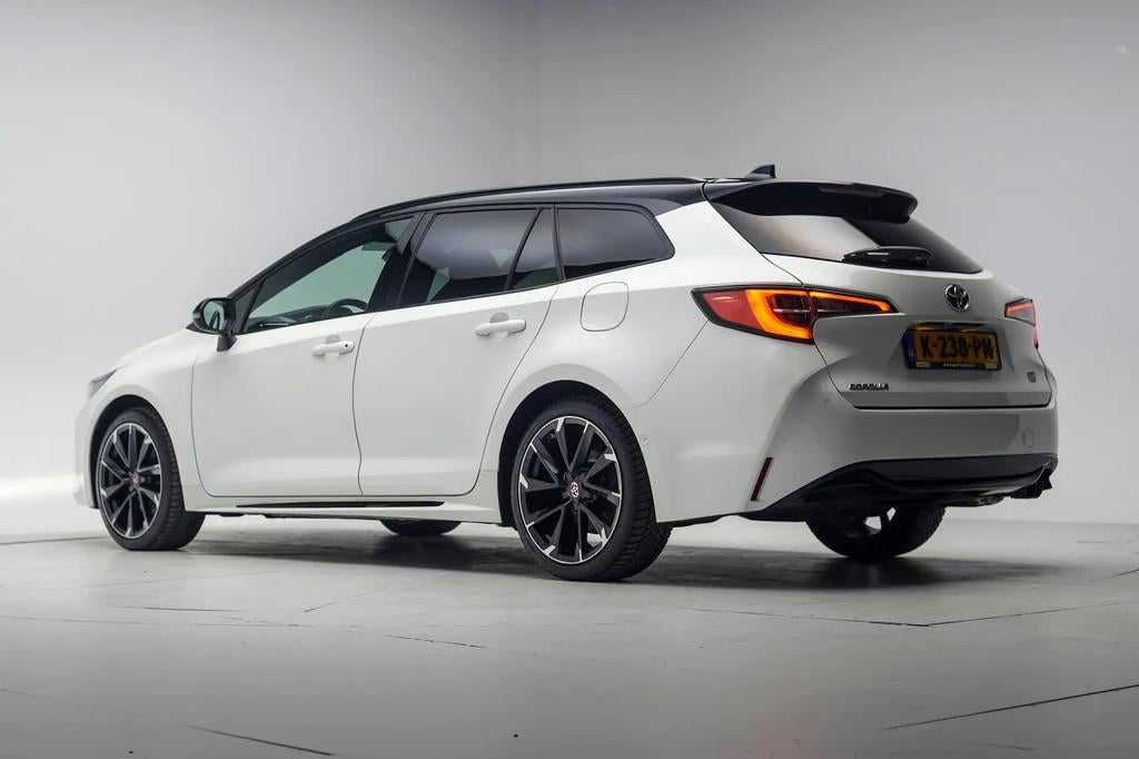 Toyota Corolla 2.0 Hybrid GR-Sport Plus Aut. [ Adapt.cruise, Automaat, Gebruikt, 750 kg, 4 cilinders