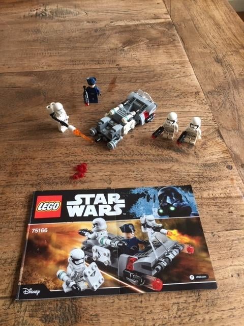 Lego Star Wars 75166 First Order Transport Speeder, Ophalen of Verzenden, Zo goed als nieuw, Complete set, Lego