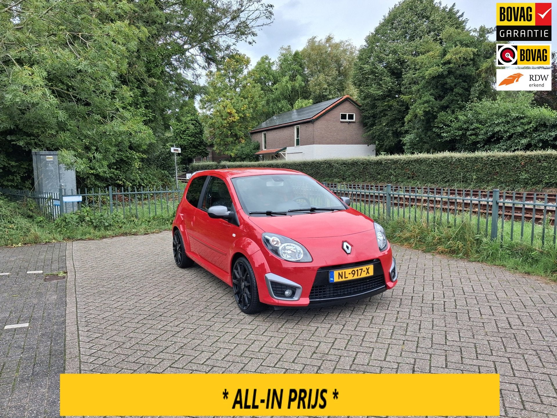 Renault Twingo 1.6 16V RS 133pk airco trekhaak ALLINPRIJS, Voorwielaandrijving, 12 maanden, Gebruikt, Zwart