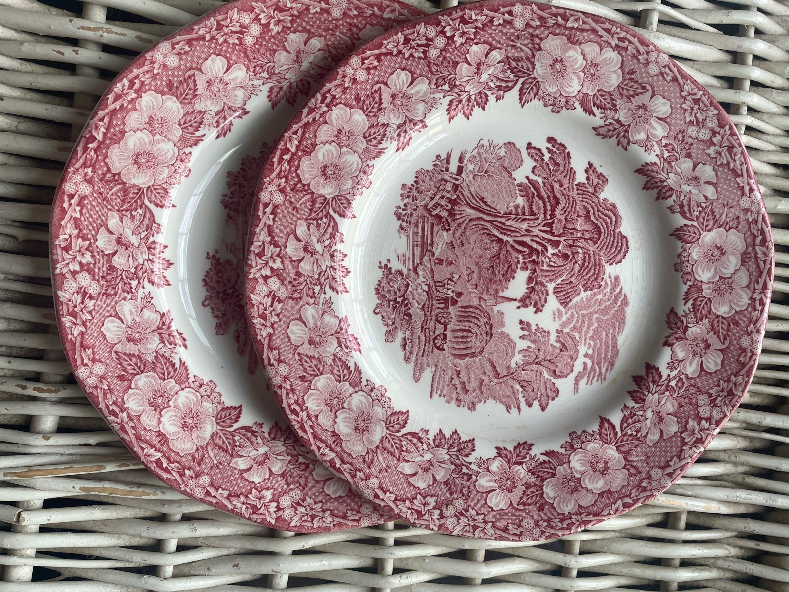 Wedgwood Woodland borden (set van 2), Antiek en Kunst, Antiek | Servies los, Ophalen of Verzenden