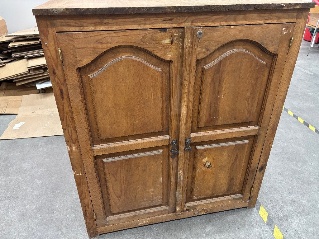 Unieke vintage Mexicaanse massief houten kasten, Ophalen