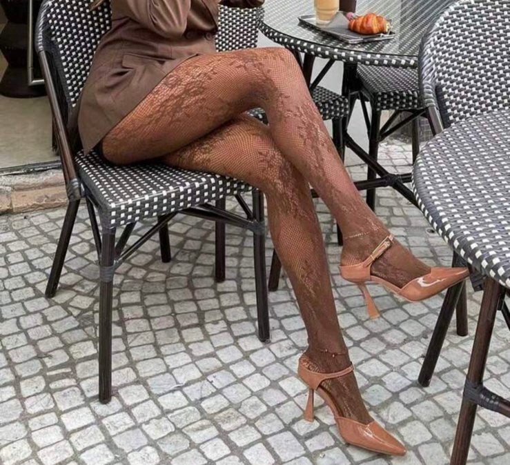 Prachtige bruine kousen panty one size, Ophalen of Verzenden, Zo goed als nieuw