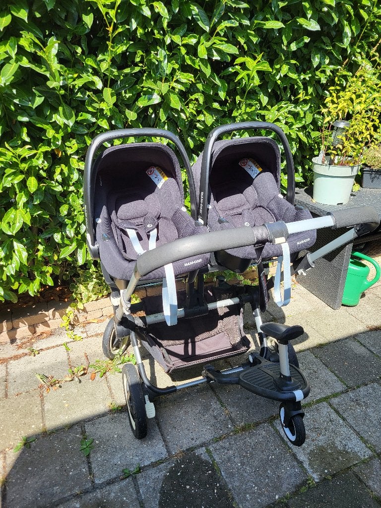 Tweelingwandelwagen Bugaboo Donkey + 2x Maxi Cosi Cabriofix, Kinderen en Baby's, Kinderwagens en Combinaties, Ophalen, Gebruikt