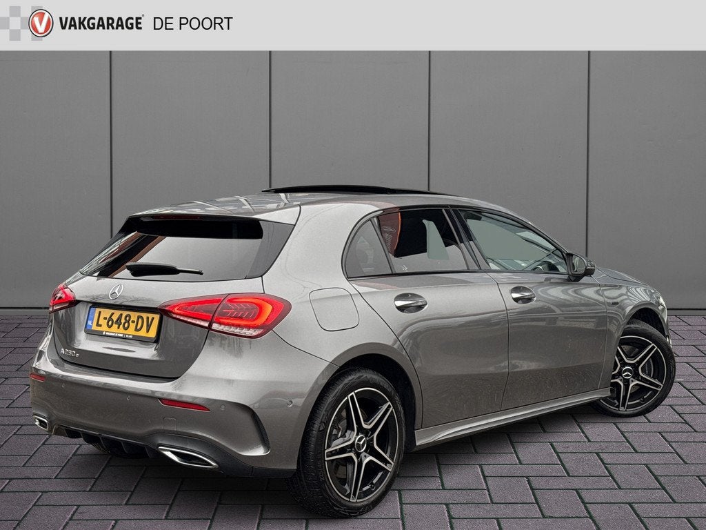 Mercedes-Benz A-Klasse 250 e Business Solution AMG Limited |, Stof, Gebruikt, 4 cilinders, Bedrijf