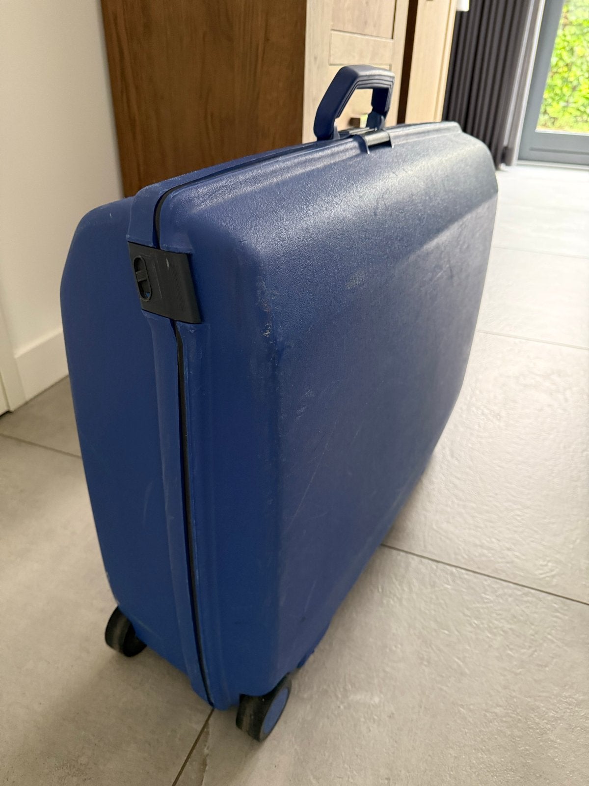 Samsonite Koffer Blauw - 75x58 cm met Wieltjes en Slot, Gebruikt, Hard kunststof, Slot, Ophalen of Verzenden