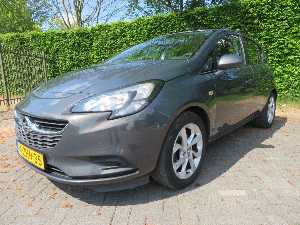 Opel CORSA-E 1.0 TURBO EDITION the chain is making noise, Auto's, Opel, Gebruikt, Handgeschakeld, 3 cilinders, Zilver of Grijs