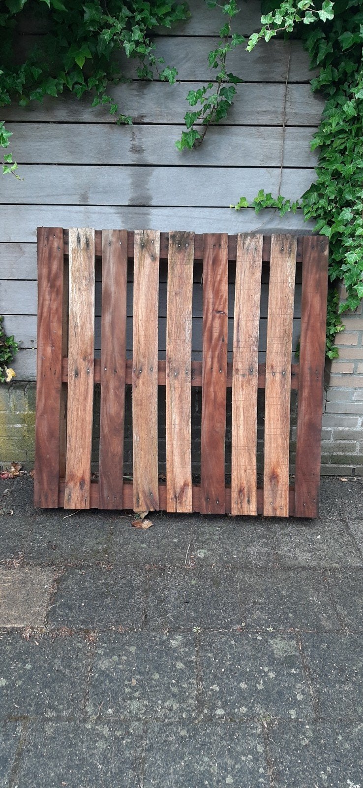 Stevige pallet - 106,5x109,5x15 cm, Ophalen, Gebruikt