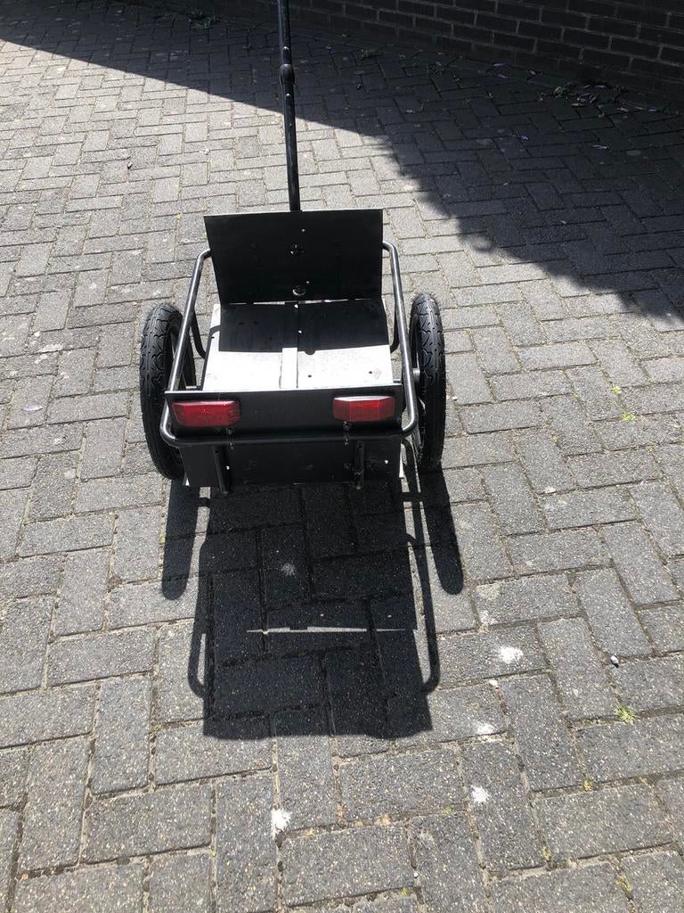 Prima viskar , achter de fiets/brommer,,nieuwe banden, Ophalen, Zo goed als nieuw, Overige typen