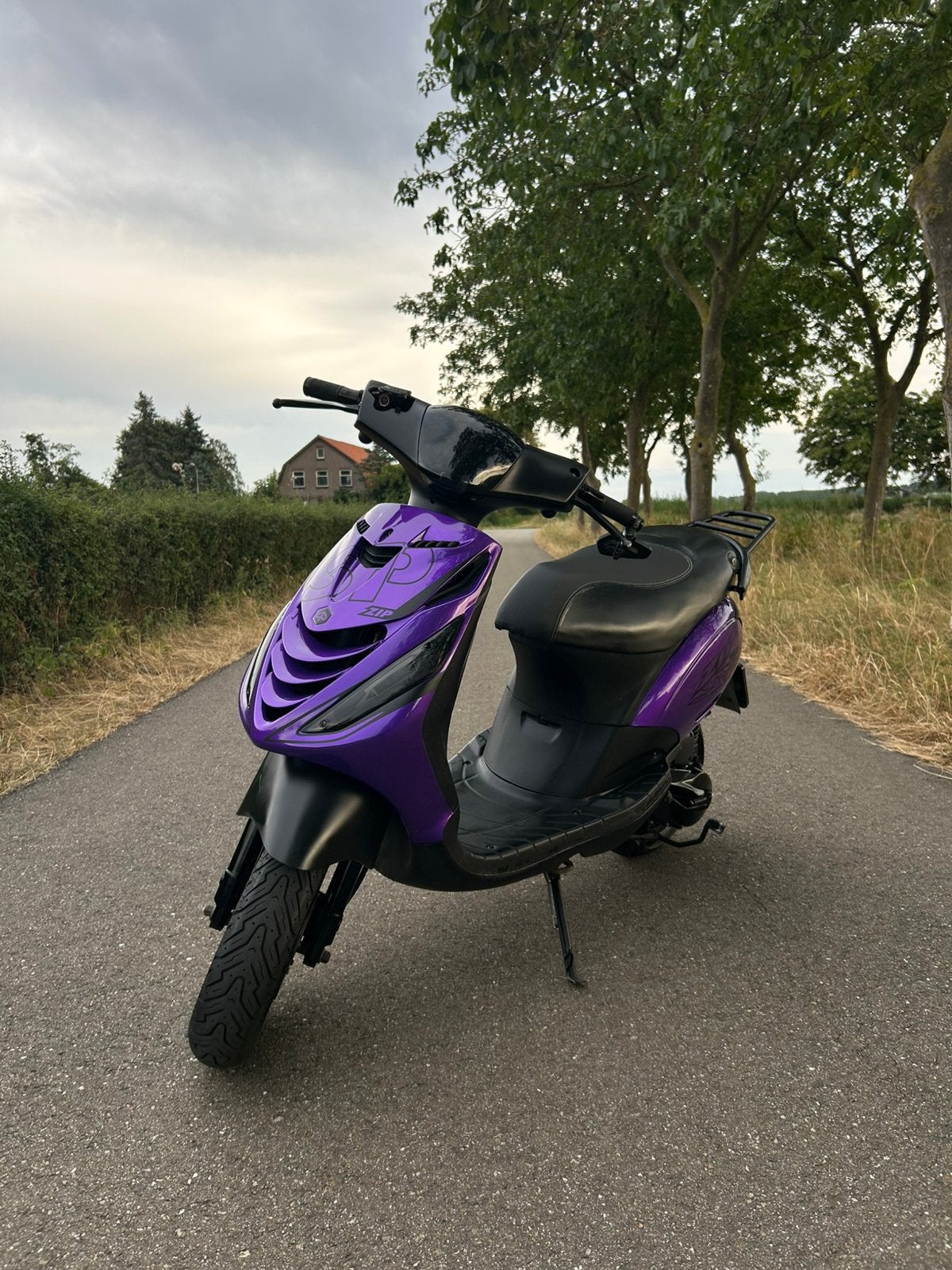 Piaggio zip 70cc, Fietsen en Brommers, Scooters | Piaggio, Ophalen, Tweetakt, Maximaal 45 km/u, Zo goed als nieuw