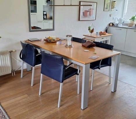 LeoLux "Myto" 4x leder eetkamerstoelen. Kleur:koningsblauw, Ophalen, Gebruikt, Blauw, Vier