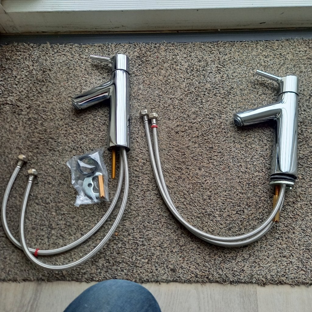 Hansgrohe Talis S 100 wastafelkranen (2 stuks) stuks prijs, Ophalen of Verzenden, Nieuw, Chroom, Kraan