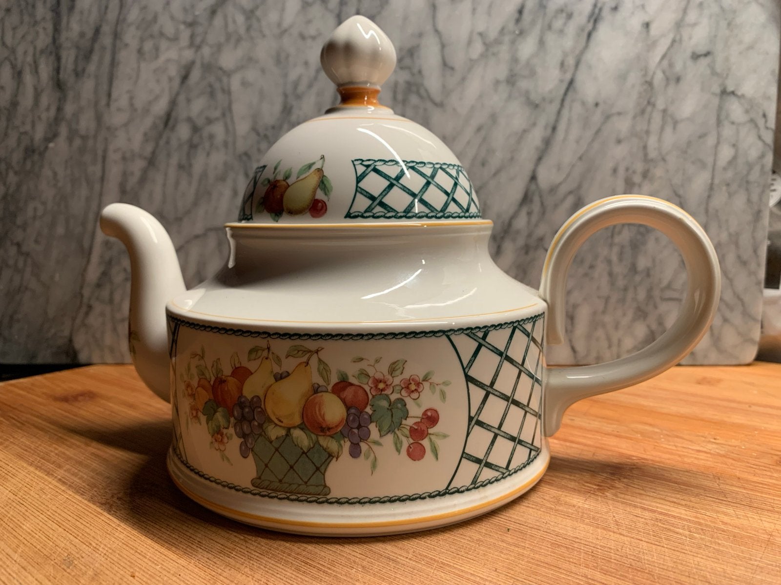 Theepot Villeroy & Boch Basket Vitro-porselein, Villeroy & Boch, Ophalen of Verzenden, Zo goed als nieuw, Porselein