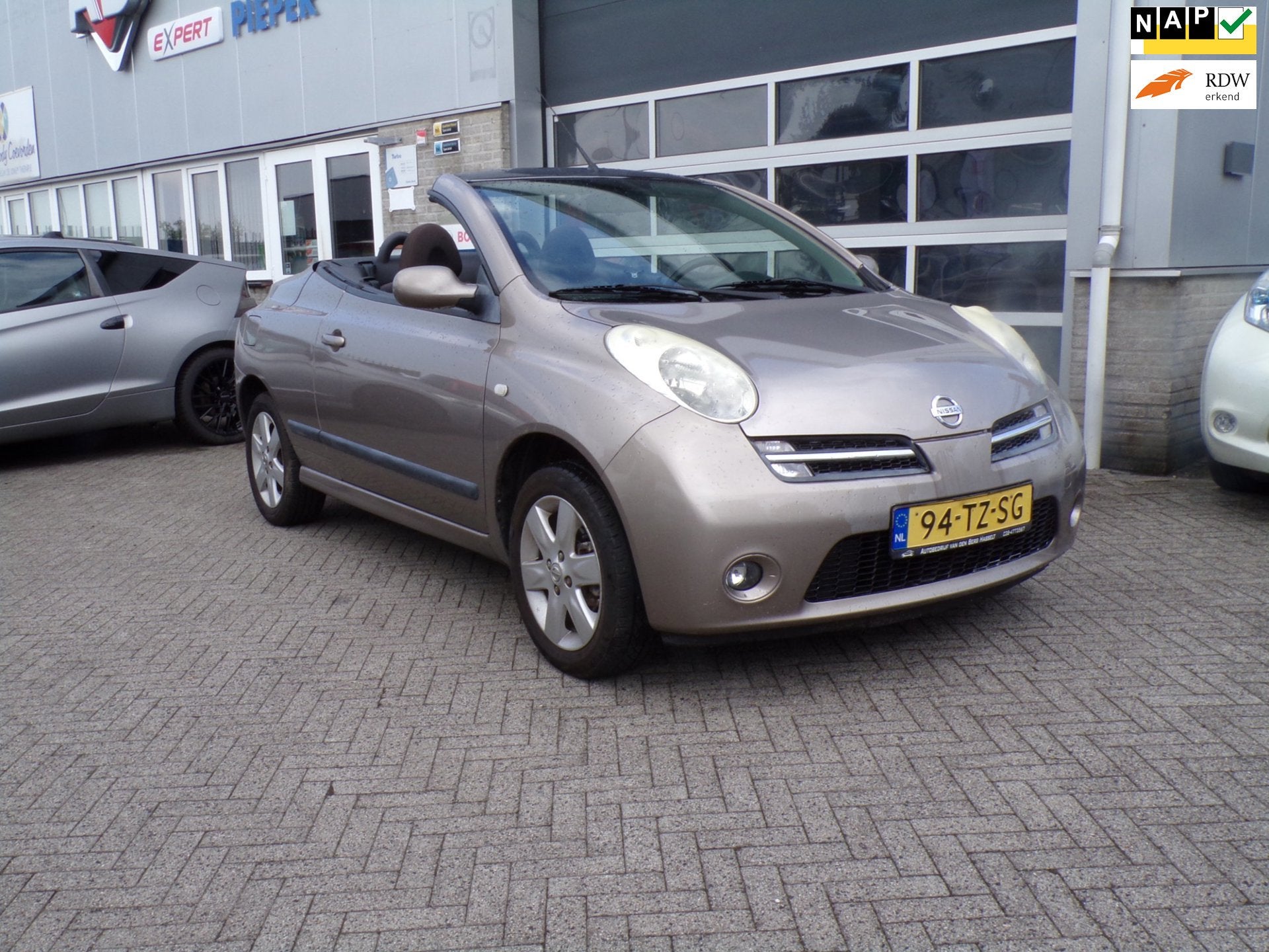 Nissan Micra C+C 1.4 Spicy, Voorwielaandrijving, Gebruikt, 4 cilinders, 4 stoelen