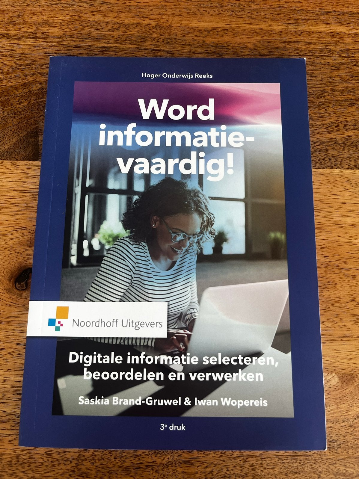 Word informatievaardig! Digitale informatie selecteren, Boeken, Studieboeken en Cursussen, Ophalen of Verzenden, Gamma, Zo goed als nieuw