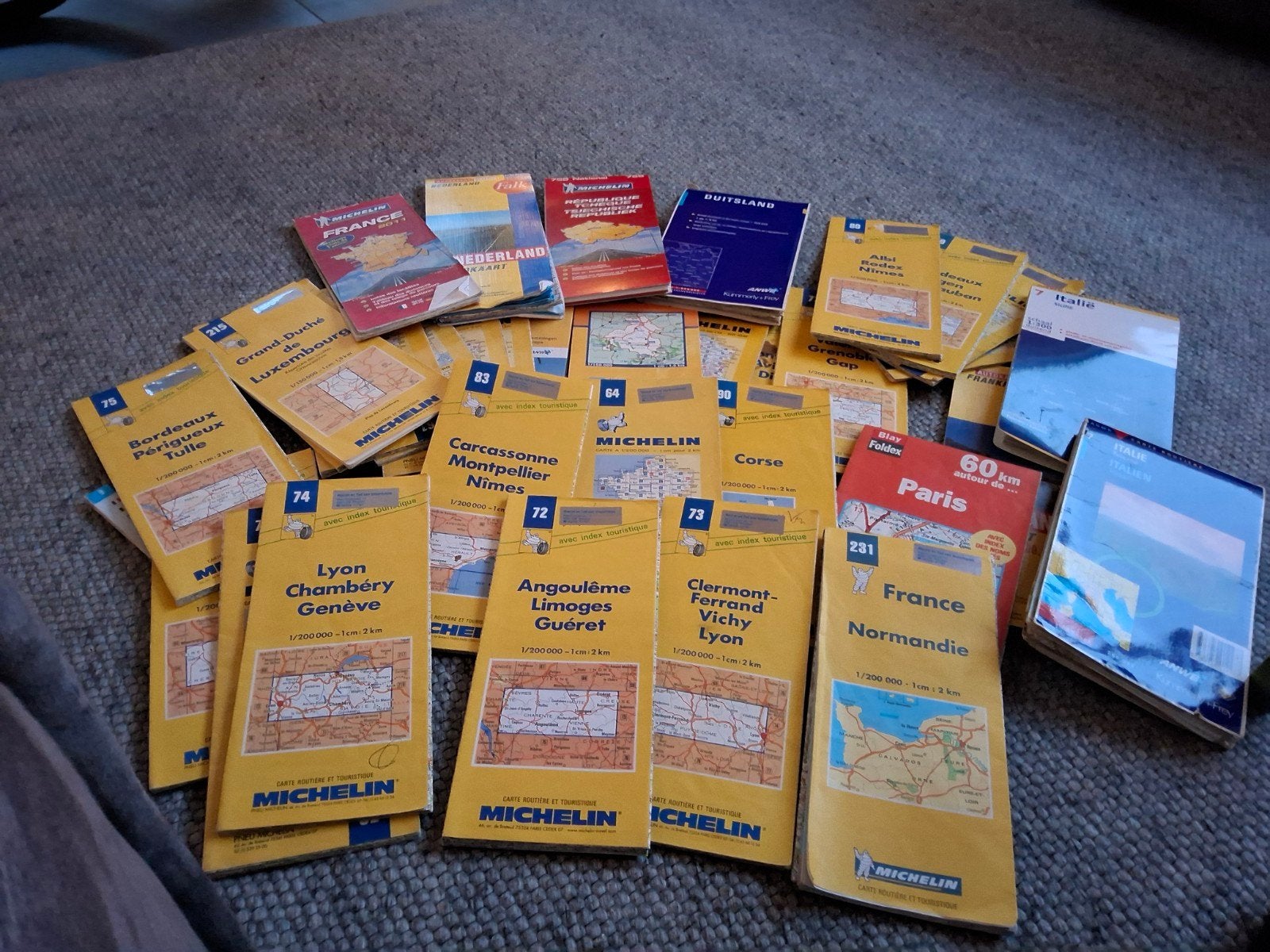 Collectie oude wegenkaarten (Michelin, ANWB), Boeken, Ophalen of Verzenden, Gelezen, Europa Overig, Landkaart