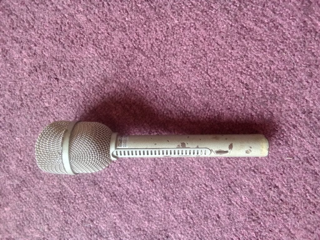 Aangeboden: Microfoon Electro Voice, Muziek en Instrumenten, Ophalen of Verzenden, Gebruikt, Zangmicrofoon