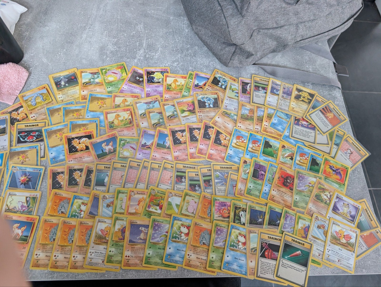Pokemon 124 Base Set kaarten bulk uit 1999, Ophalen of Verzenden