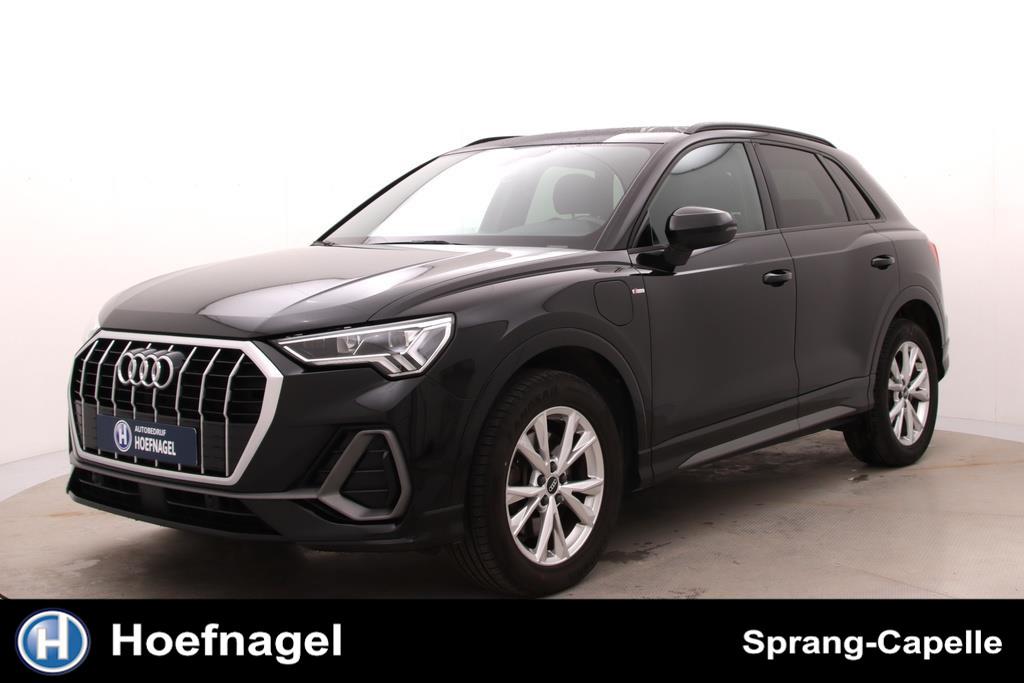 Audi Q3 45 TFSI e S Line | Adaptive Cruise | Stoelverw. | Ca, Auto's, Audi, Gebruikt, Zwart, Leder en Stof, Zwart