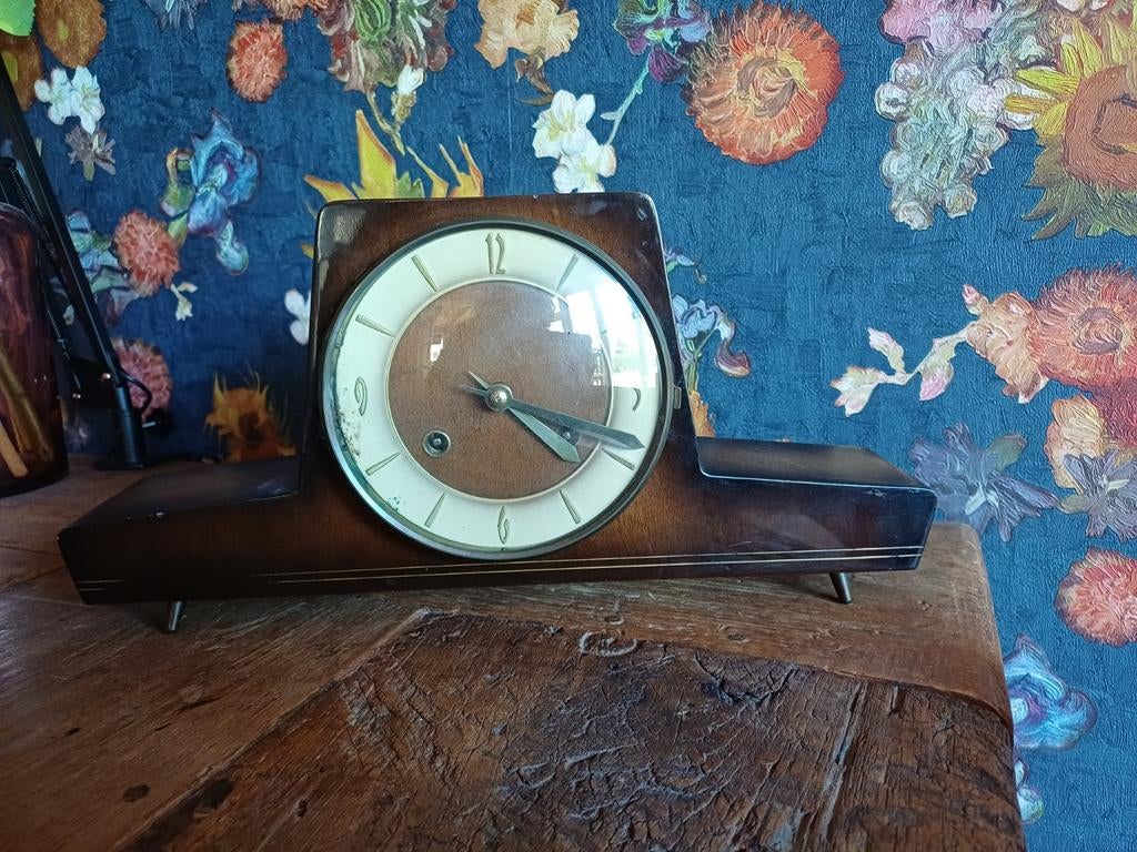 Vintage pendule tafelklok met slagwerk en sleutel, Ophalen of Verzenden