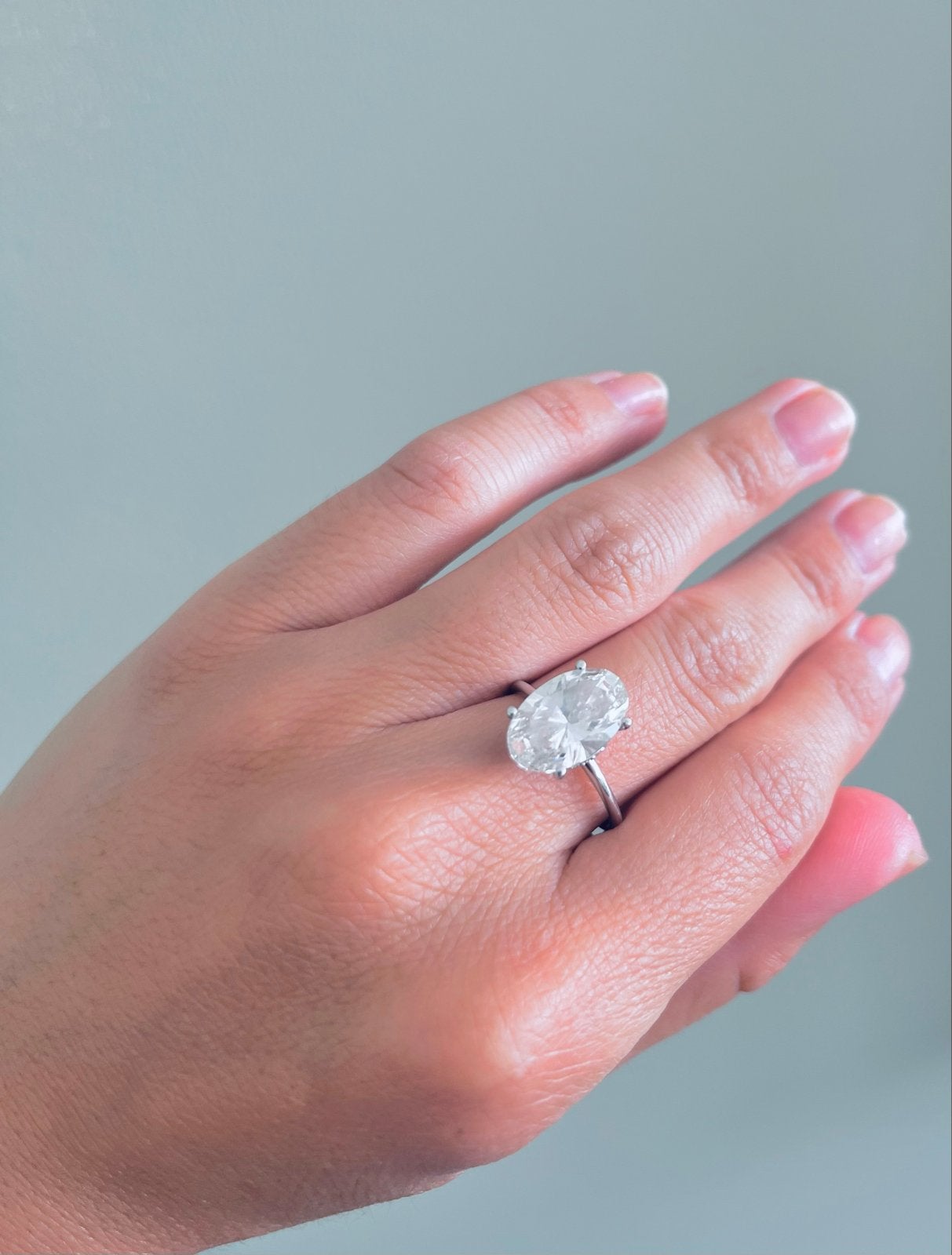 Prachtige 4.00 Karaat Ovaal Geslepen Lab Diamant Ring, Sieraden, Tassen en Uiterlijk, Ringen, Ophalen, Wit, Zo goed als nieuw