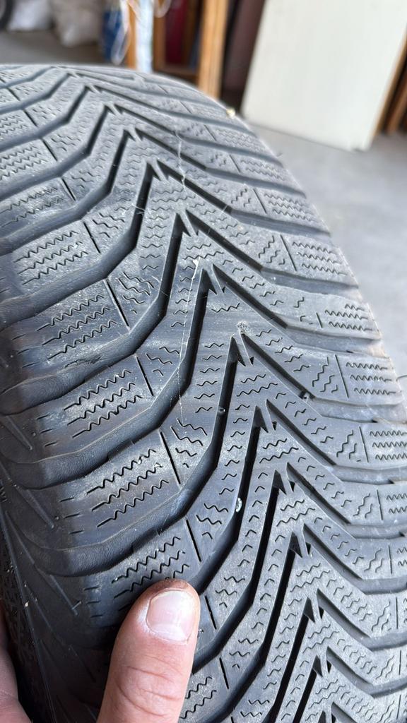 4x Vredestein Snowtracs 195/65 R15, Ophalen, Gebruikt