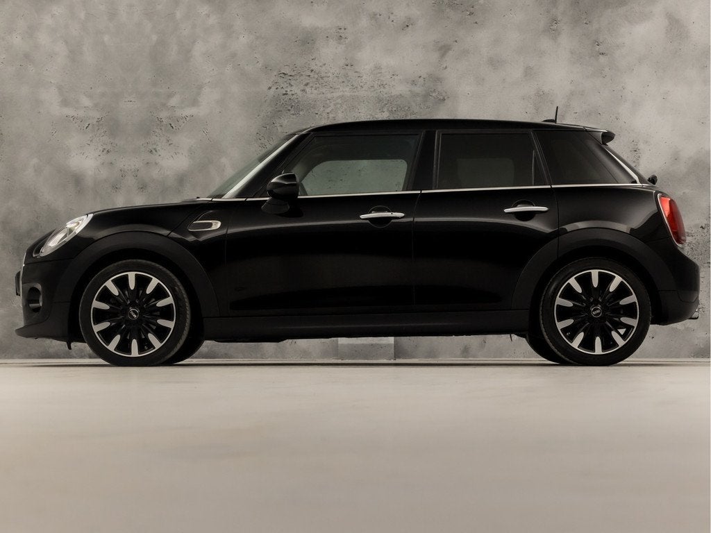 MINI One 1.2 One Sport Automaat (NAVIGATIE, CLIMATE, LEDER,, Auto's, Mini, 12 maanden, Gebruikt, Leder en Stof, Zwart