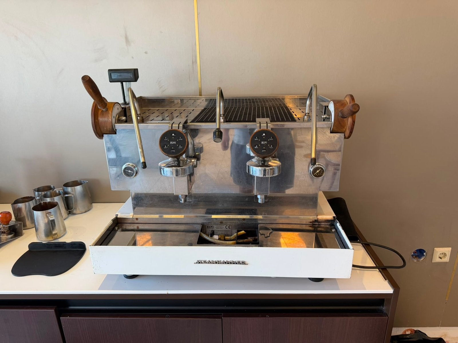 Steamhammer XLVI espressomachine, Gebruikt, Espresso apparaat, 10 kopjes of meer, Koffiebonen