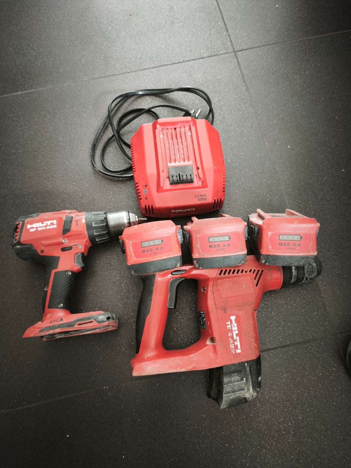 Hilti SF 6H-A22 Boor- en hilti TE 4-A22, Doe-het-zelf en Verbouw, Gereedschap | Boormachines, Ophalen, Boor- en Schroefmachine
