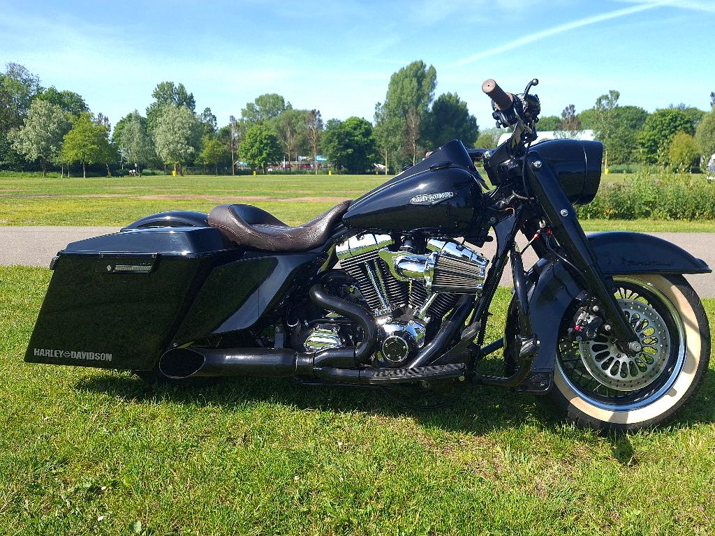 Harley davidson Road king 2005 bagger style low rider, 2 cilinders, Occasion, Chopper, Particulier