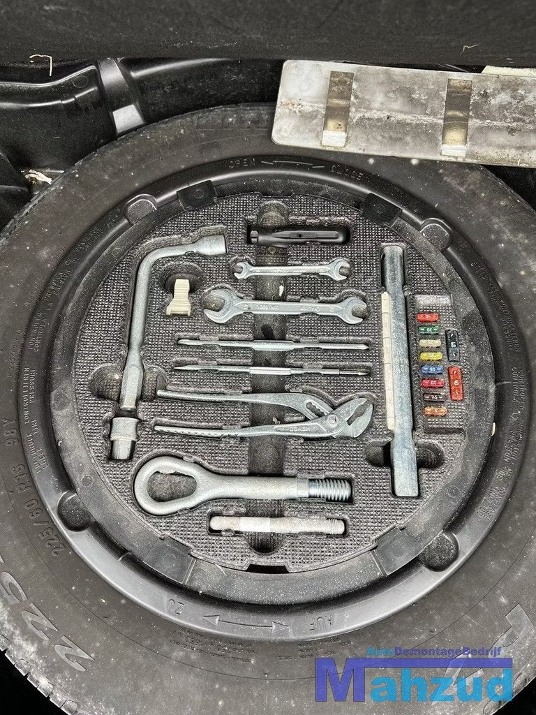MERCEDES S KLASSE W220 TOOLBOX thuiskomer krik reservewiel, Auto-onderdelen, Carrosserie en Plaatwerk, Gebruikt, Mercedes-Benz AG