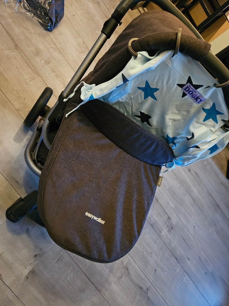 Easywalker Harvey kinderwagen en reiswieg, Zo goed als nieuw, Combiwagen, Verstelbare duwstang, Ophalen