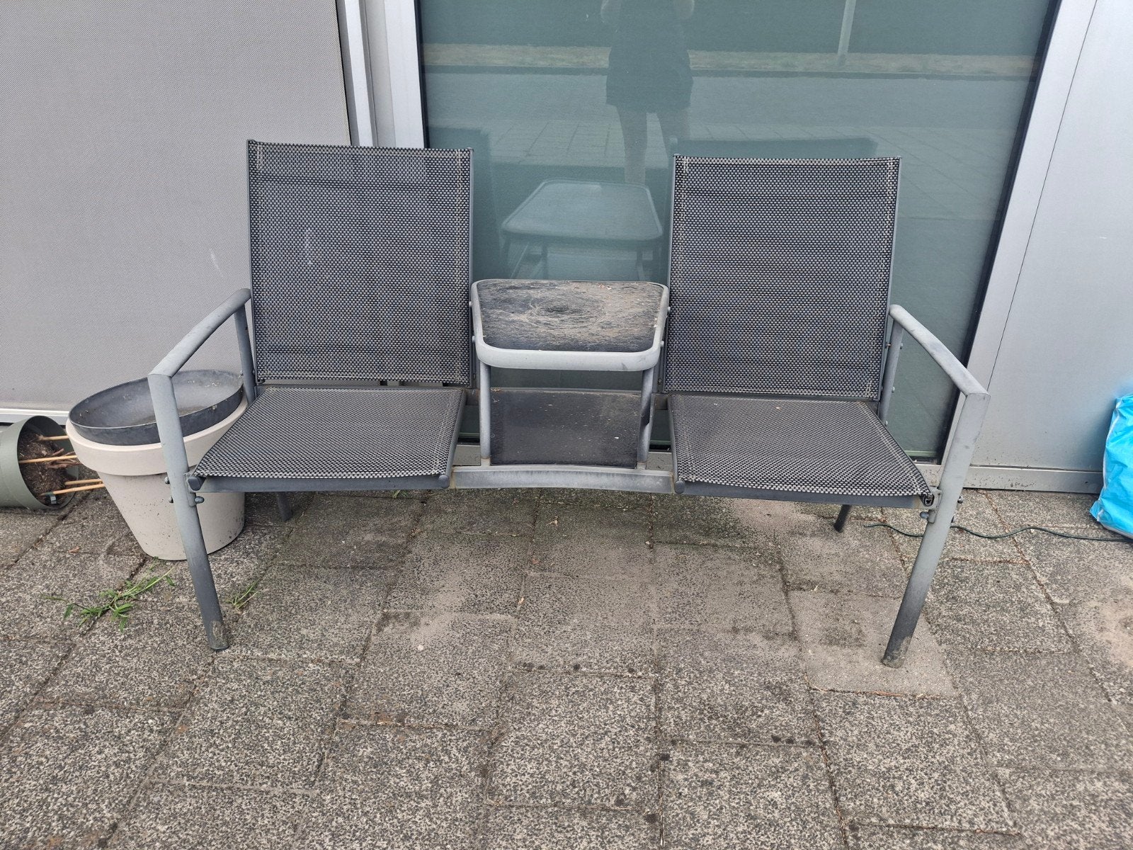 Tuinbank met gebruikerssporen, Ophalen, Gebruikt, Metaal