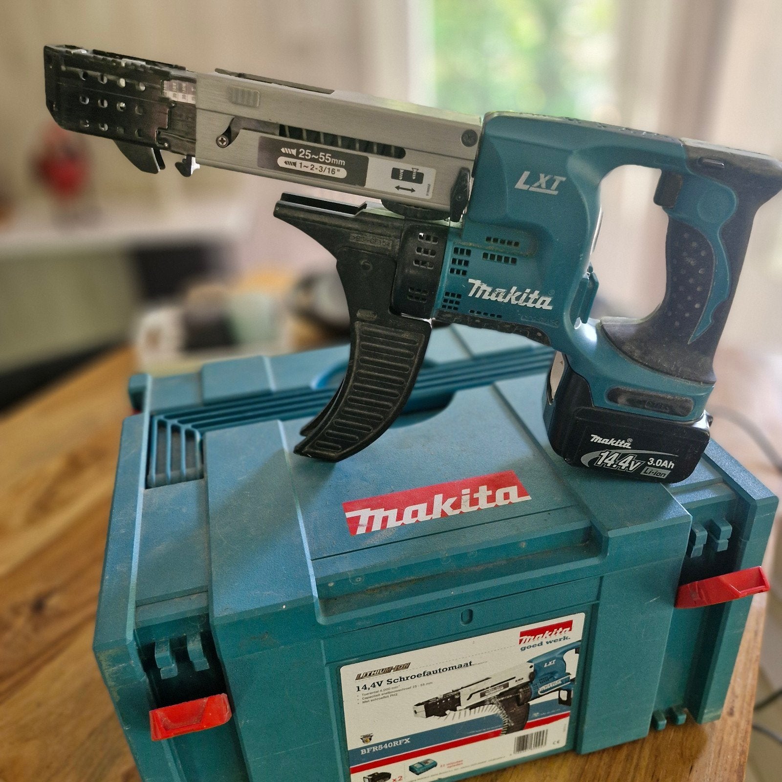 Makita BFR540RFX 14.4V Schroefautomaat met 2 accu's, Ophalen, Gebruikt, Boor- en Schroefmachine