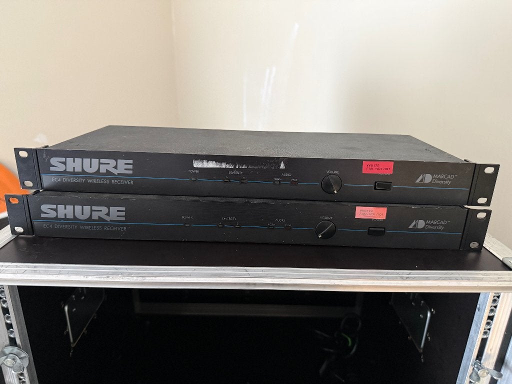 2x Shure ontvanger EC4, Muziek en Instrumenten, Microfoons, Ophalen of Verzenden, Zo goed als nieuw, Zangmicrofoon