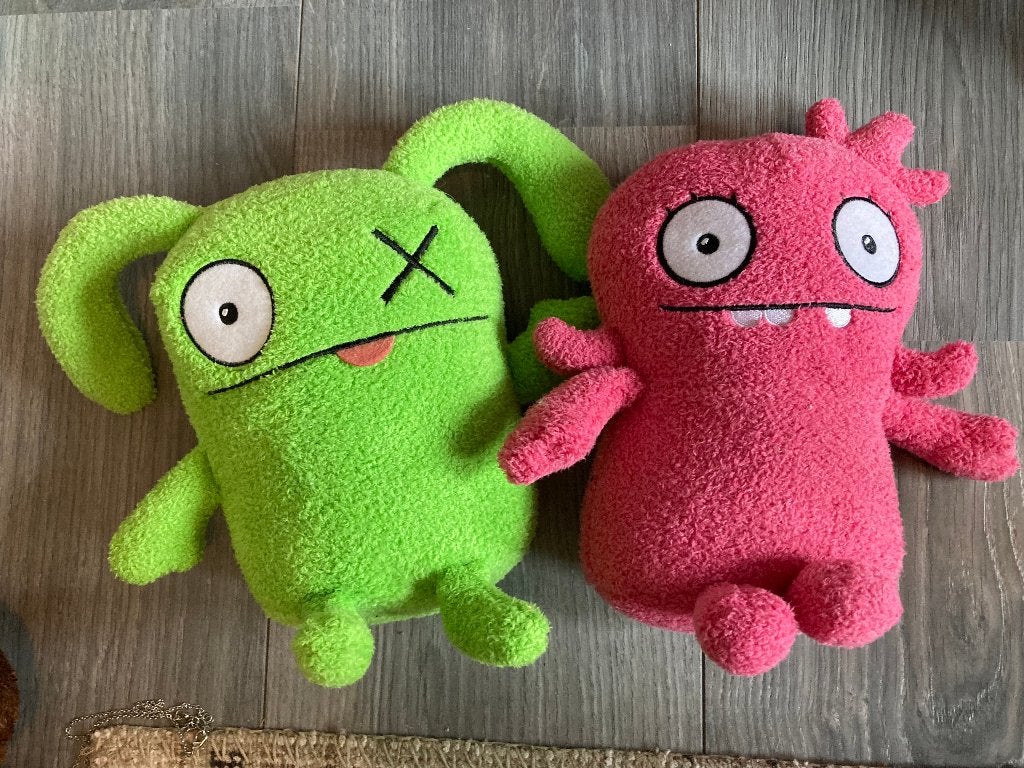 Leuke nieuwe knuffels 2 plush toys stripfiguren zittend 15cm, Ophalen of Verzenden, Nieuw, Overige typen, Middelgroot (20 tot 80 cm)